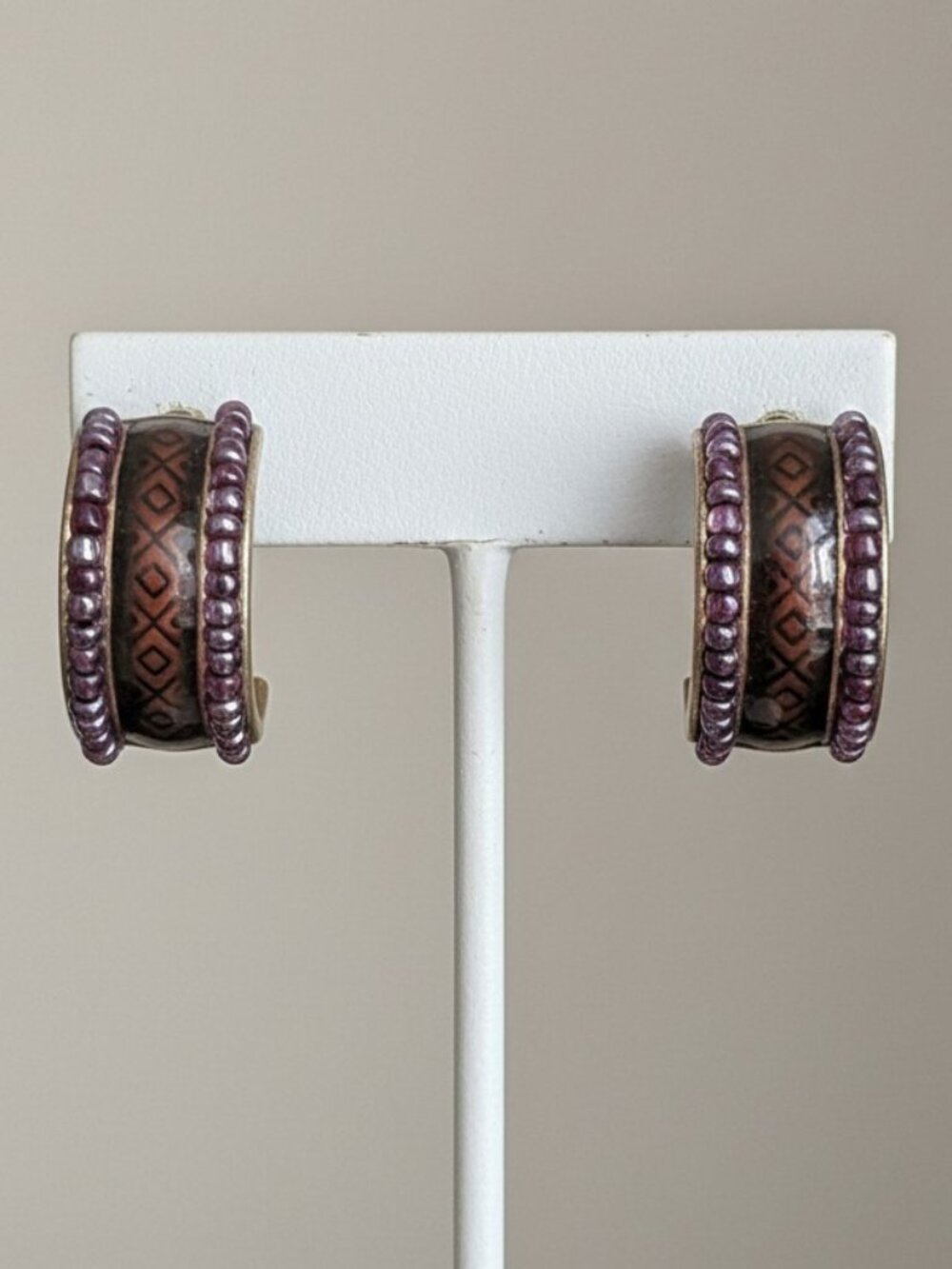 Half Round Hoop Earrings Deep Purple Gold - Picture 2 of 4